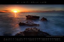05_Maggio La luce dell’alba sembra quasi dare vita a queste rocce situate nel centro del Golfo di Terracina